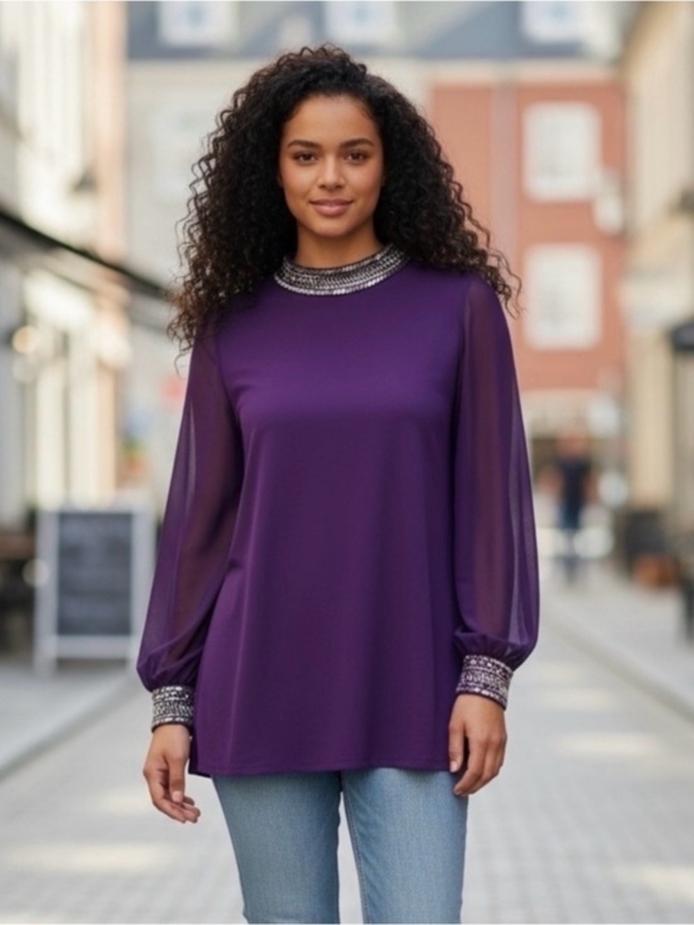 🫶🏻 Alfani Sheer Sleeve Embellished Top
